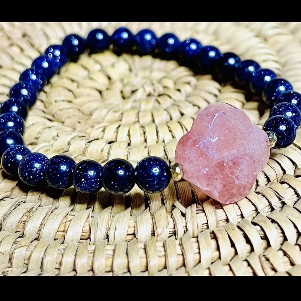Genuine Pink Moon Stone and Blue Sun Stone Stretch Bracelet NWOT